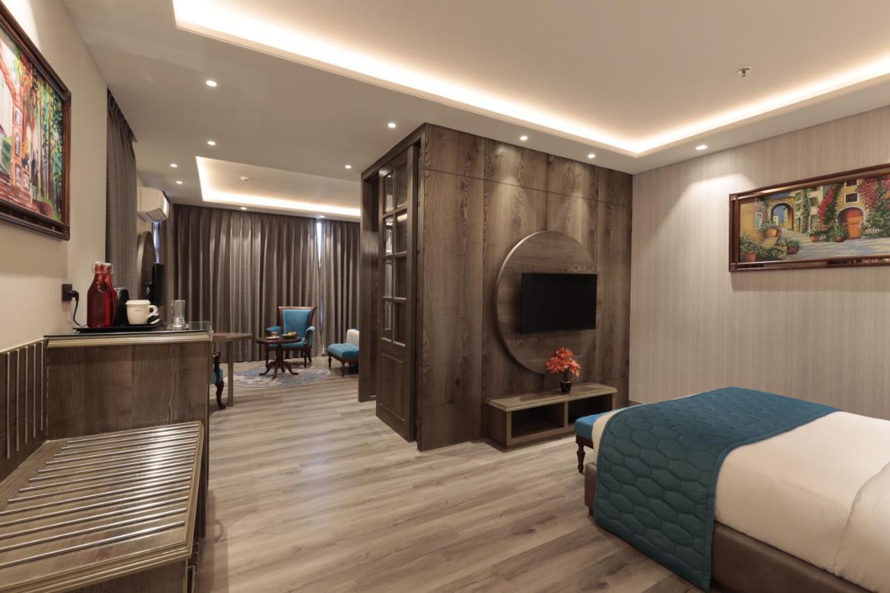 Welcomheritage Elysium Resort & Spa 심라 외부 사진
