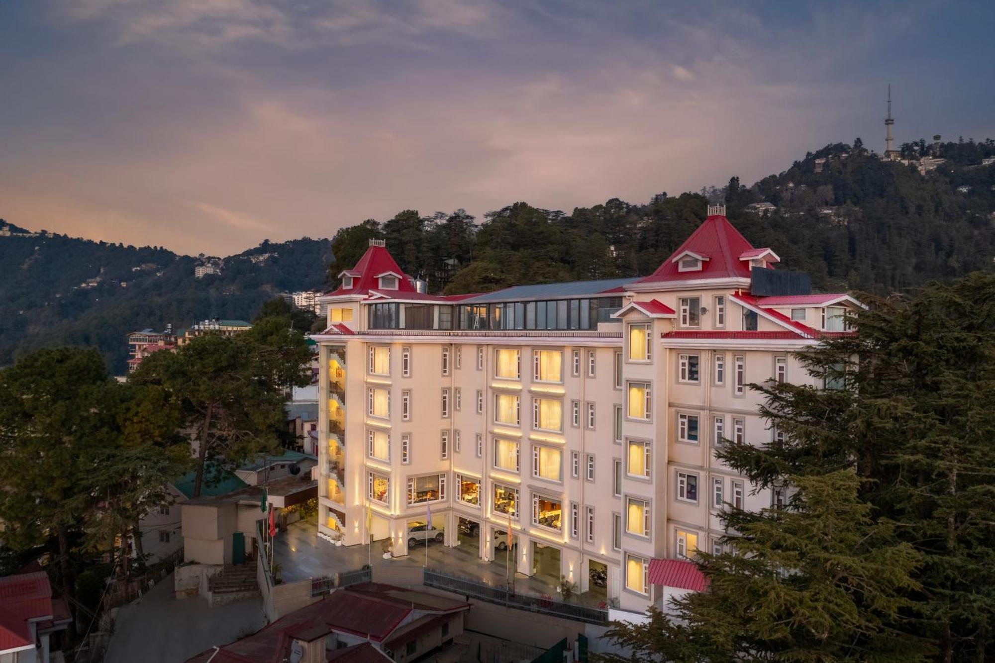 Welcomheritage Elysium Resort & Spa 심라 외부 사진